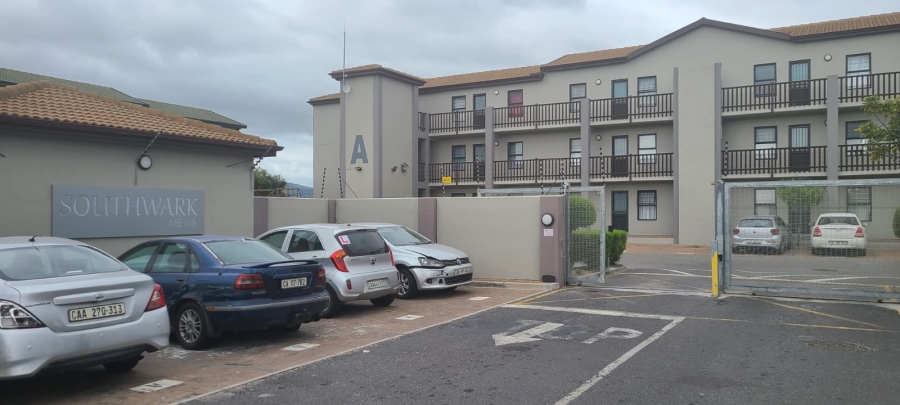 2 Bedroom Property for Sale in Parklands Western Cape